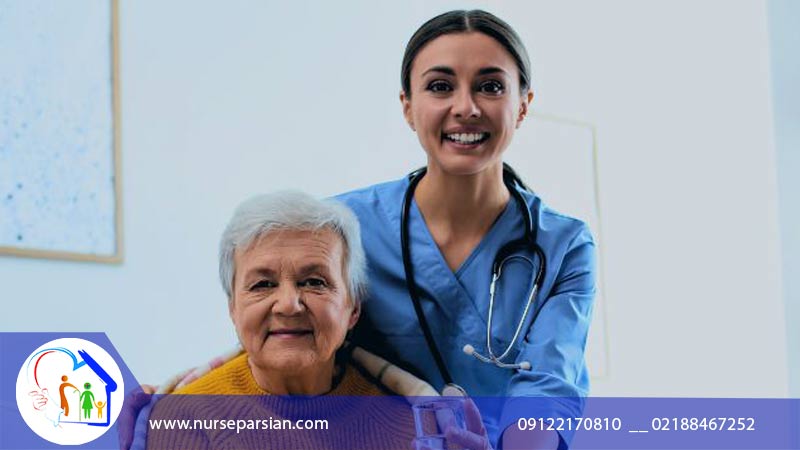 چگونه برای سالمند پرستار مناسب پیدا کنیم؟ راهنمای کامل مراقبت از والدین در منزل